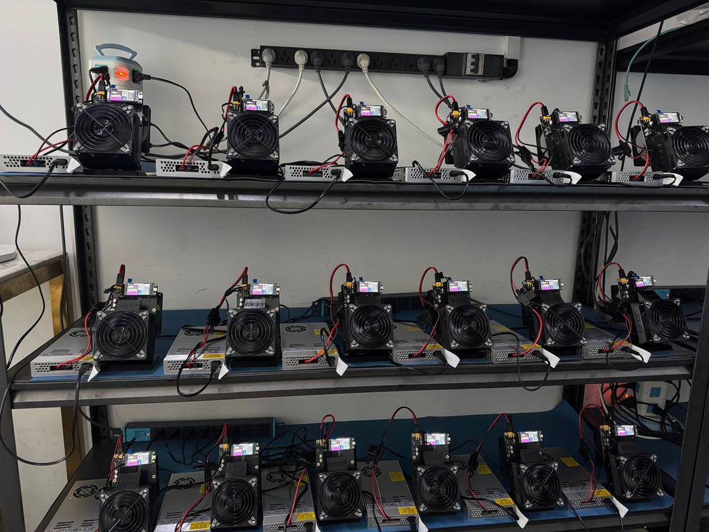 BSB NerdQaxe++ Rev 6.1 - 6 TH/s Bitcoin Miner