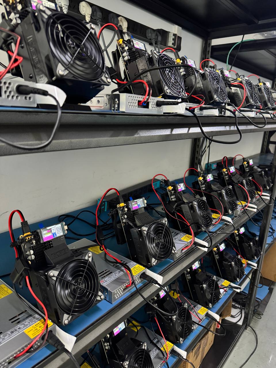 BSB NerdQaxe++ Rev 6.1 - 6 TH/s Bitcoin Miner