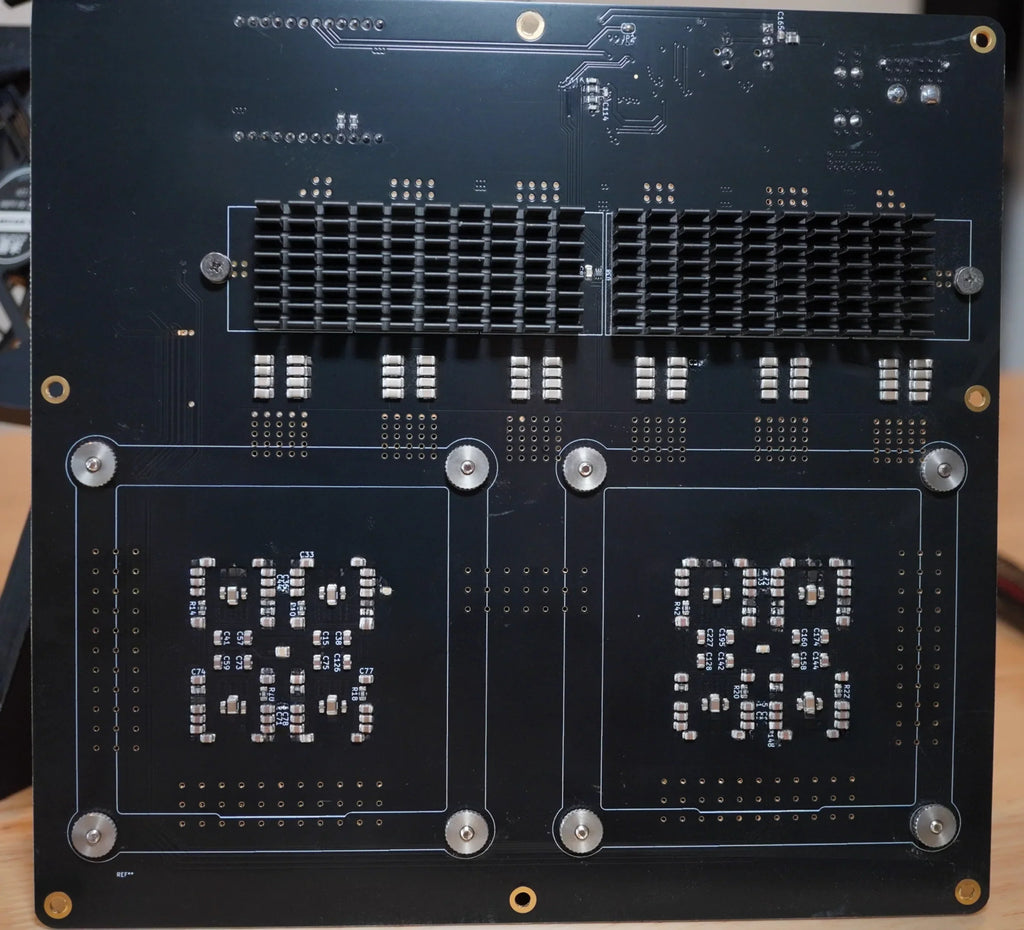 Dual Algorithm Bundle - NerdOctaxe 12 TH/s + Hammer DC06 330 MH/s